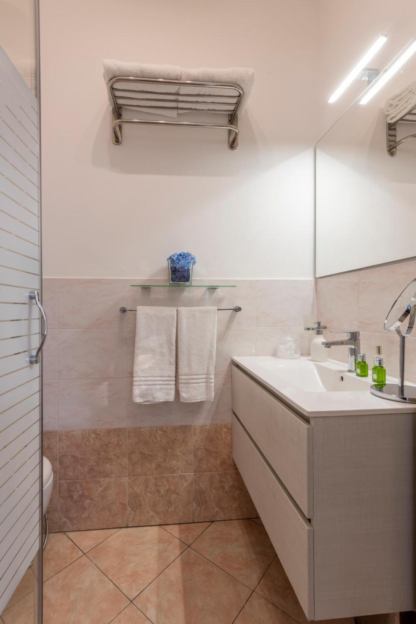 B&B Home Flowers Milano Экстерьер фото